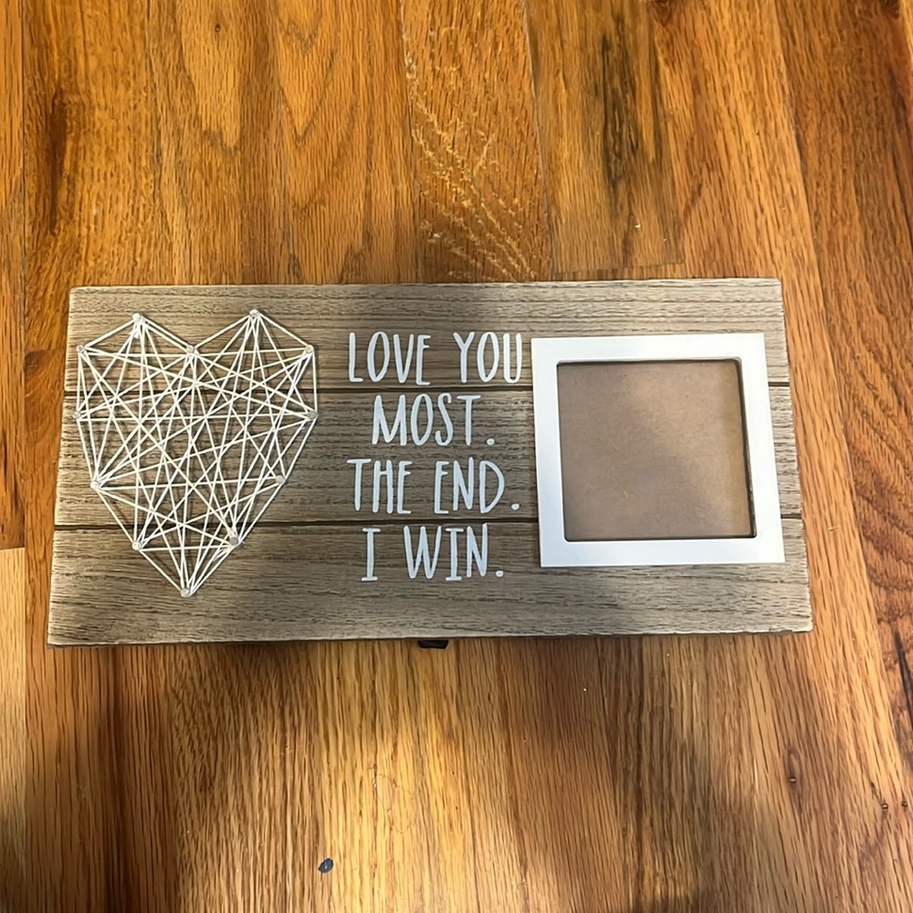 A picture frame!